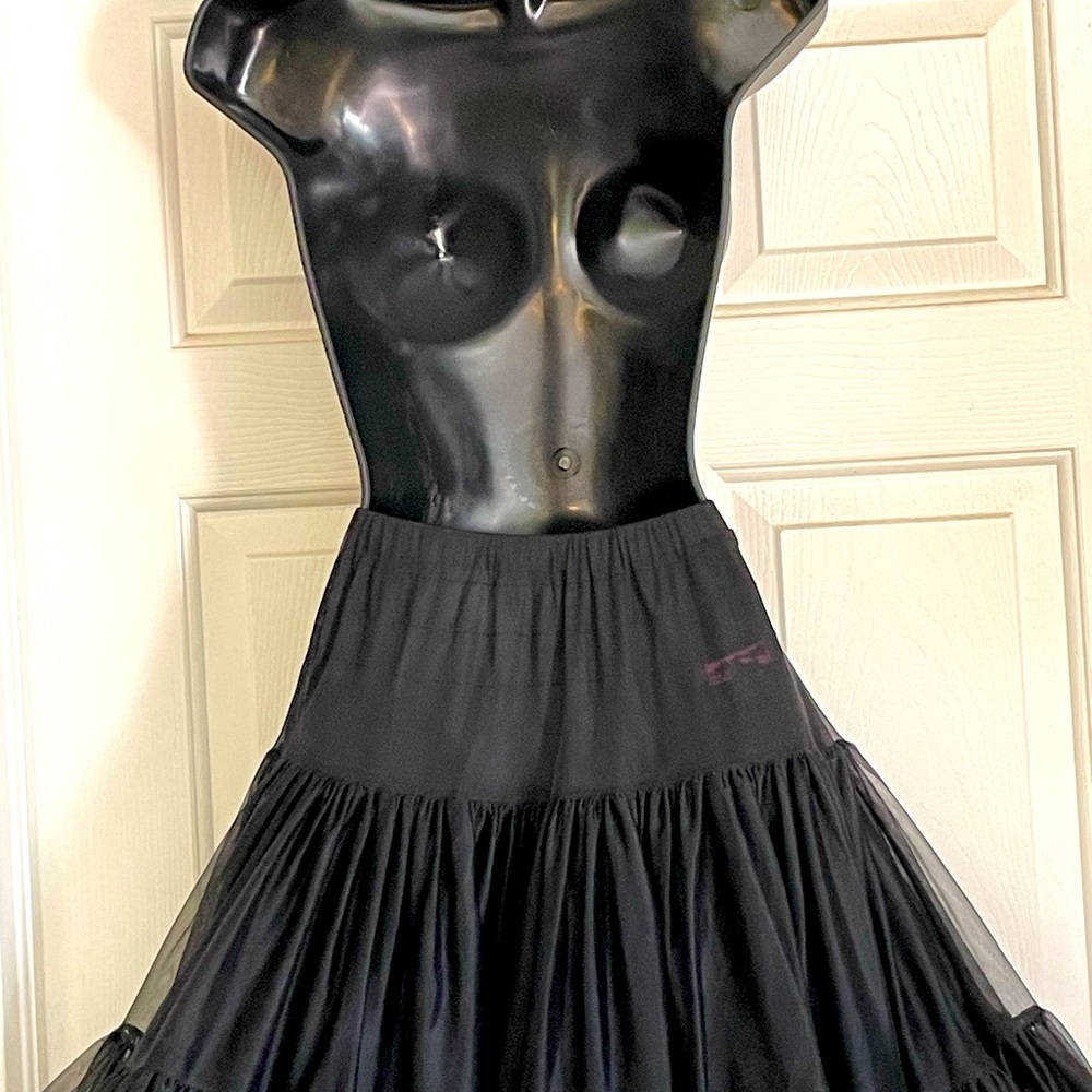 RARE!!  Betsey Johnson petticoat